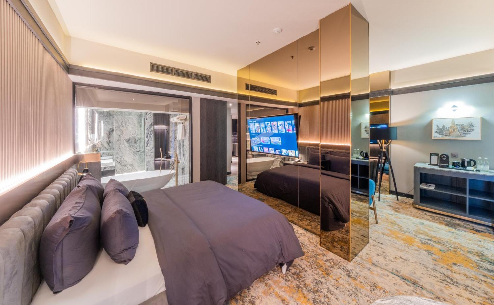 Hotel The - Pentacity