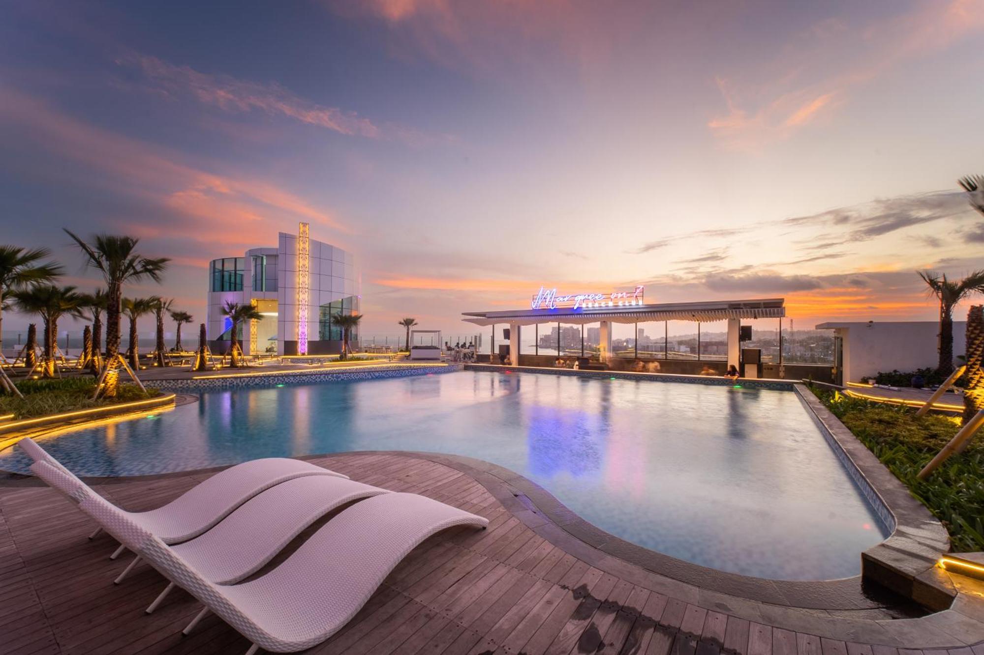 The - Pentacity Balikpapan (Borneo)